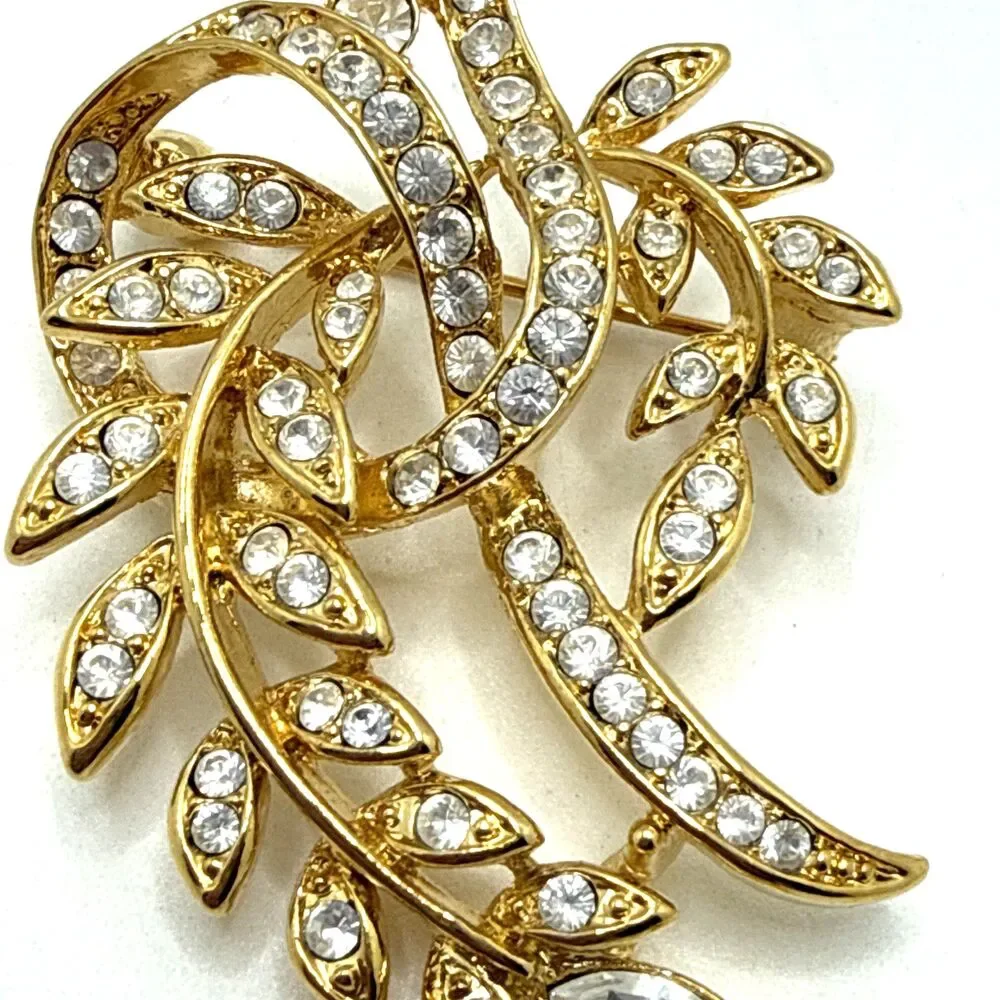 Vintage NWOT Napier Gold Tone Clear Rhinestone Brooch Floral  Fern Ribbon Pin 2